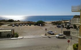 Gui Beach House
